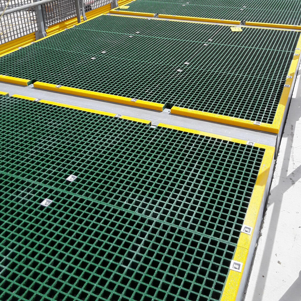 AntiSlip Open Mesh GRP Grating Step on Safety