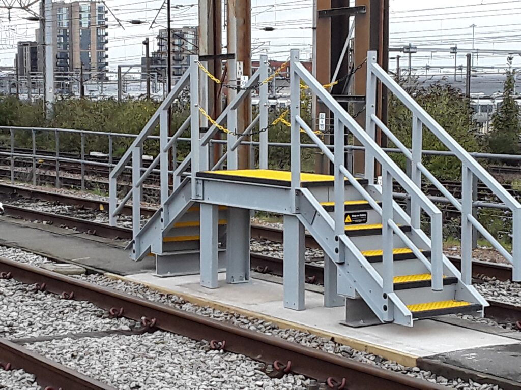 A drivers access platform at Ferme Park railway depot