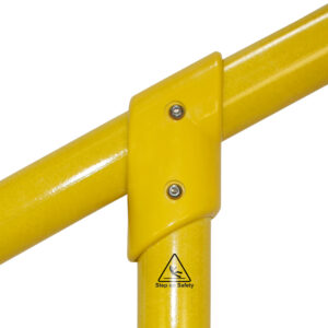 Close-up of a SafeClamp 3-Way angled Stair Connector connecting two tubes