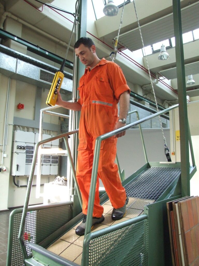 Testing slip resistance using the HSL Ramp Test